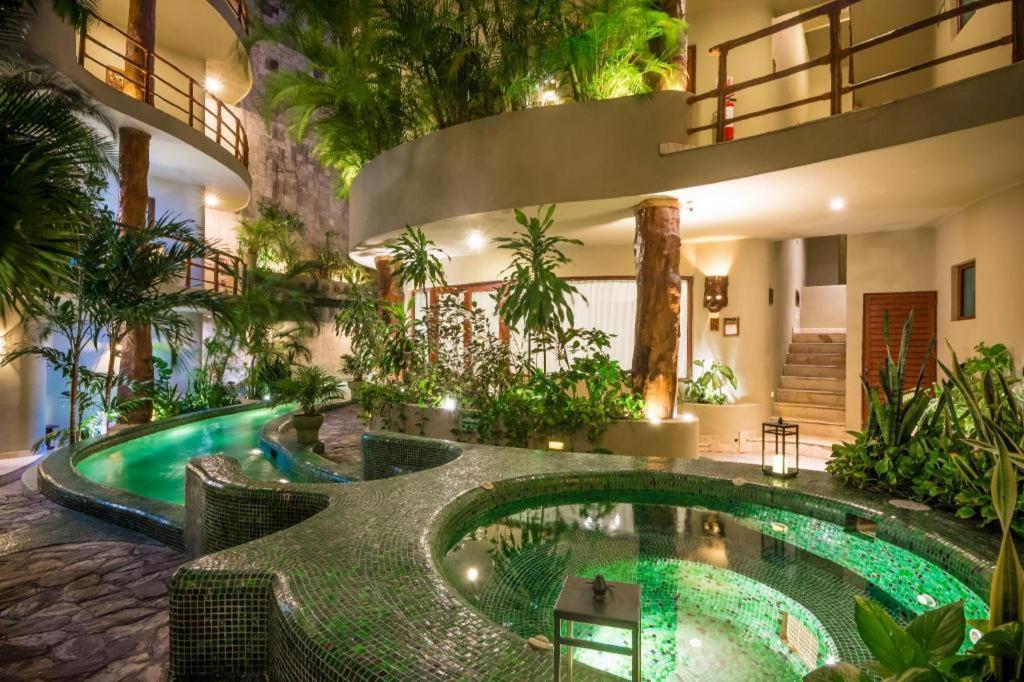 Maya Villa Condo Hotel プレヤデルカーメン エクステリア 写真