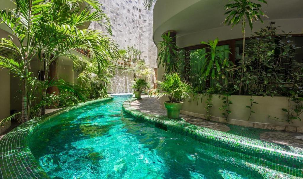 Maya Villa Condo Hotel プレヤデルカーメン エクステリア 写真